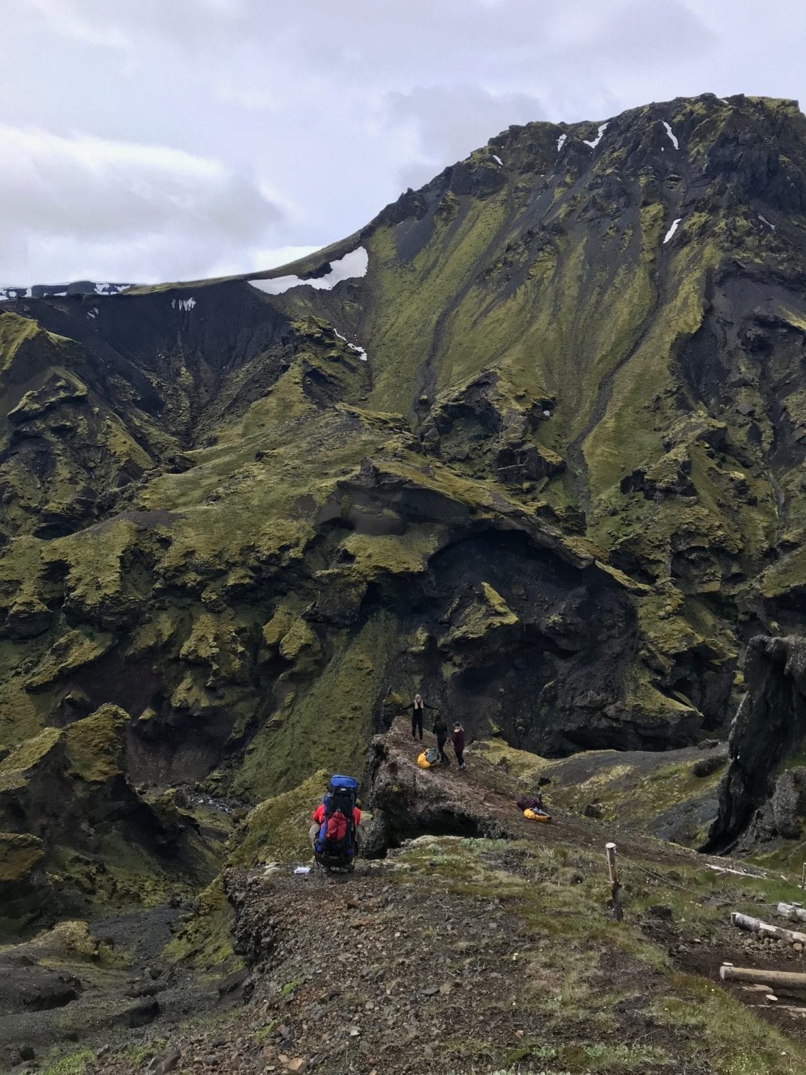 The laugavegur & shop fimmvörðuháls combined trek