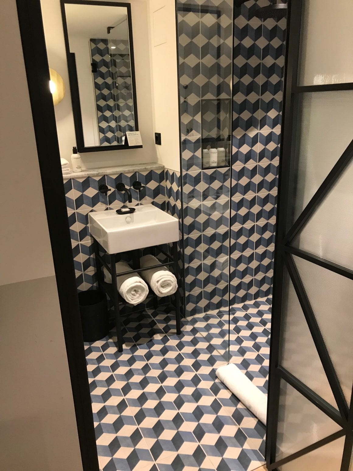 Bathroom game going strong in Kimpton DeWitt Amsterdam