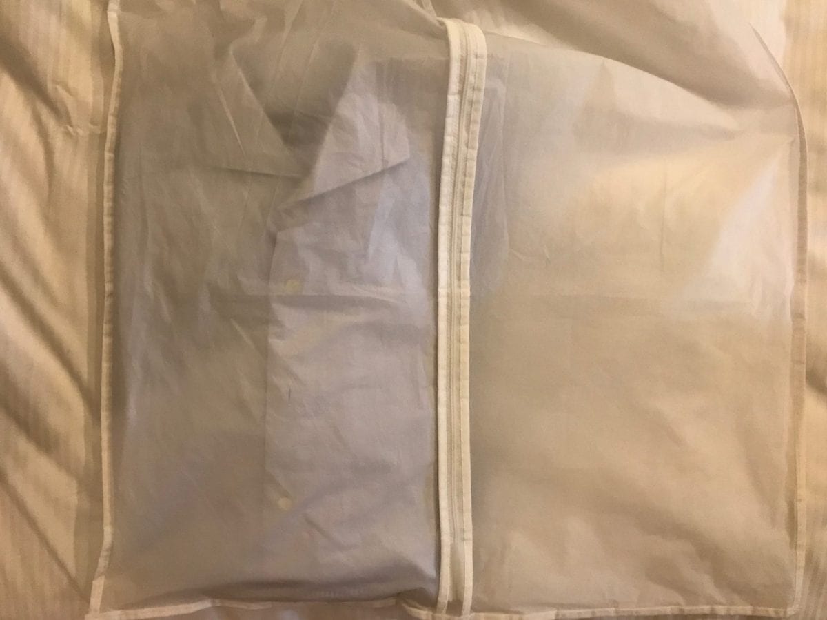 Wrinkle free shirt: shirts on one side