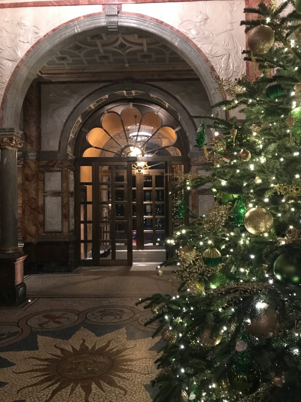 Kimpton Fitzroy's Christmas tree